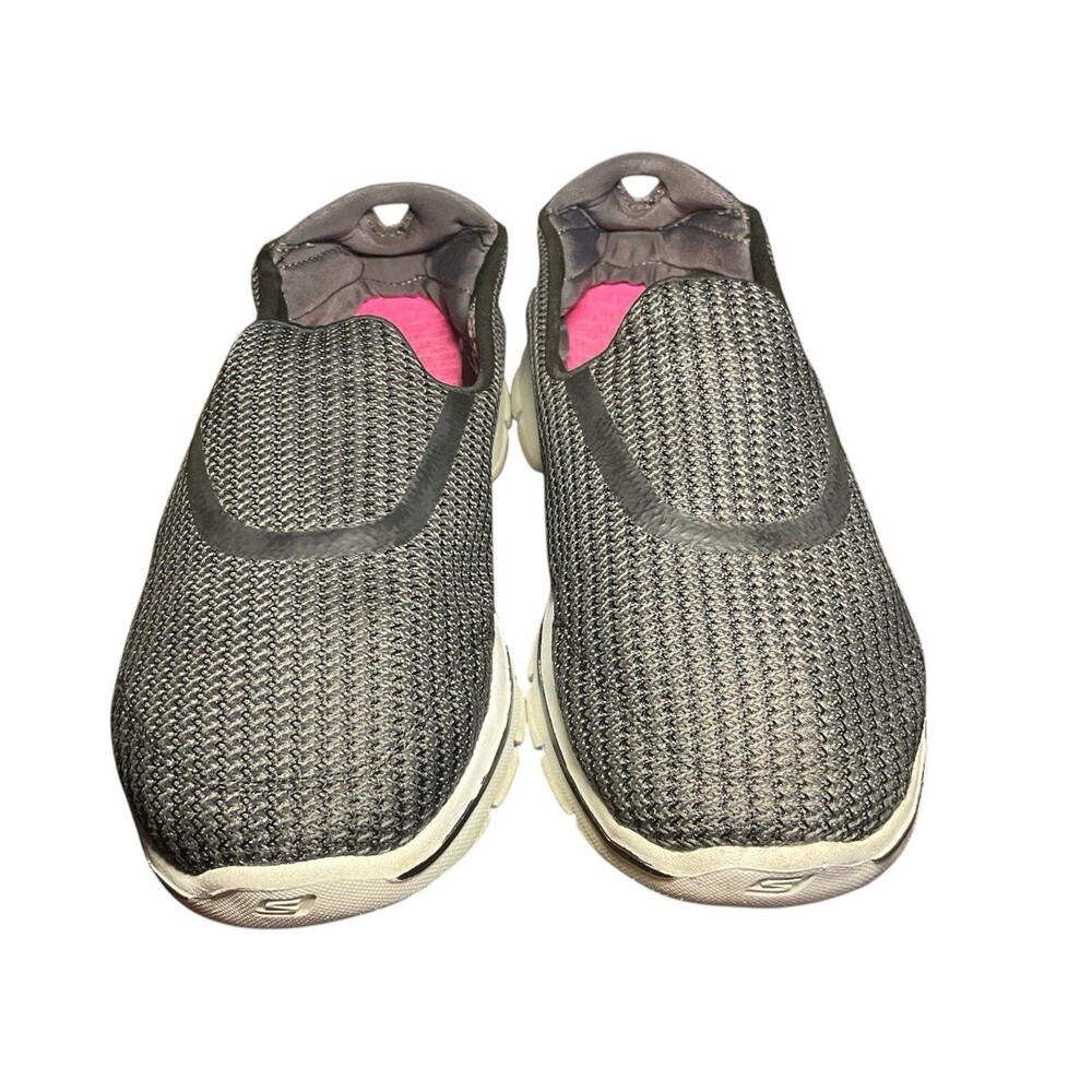 SKECHERS GO WALK 3 Black/White Slip On Walking Shoes Women’s Size 9.5, 13980